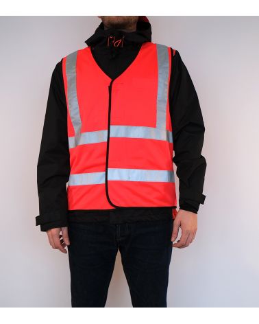 Gilet sans manches avec bandes réfléchissantes. 