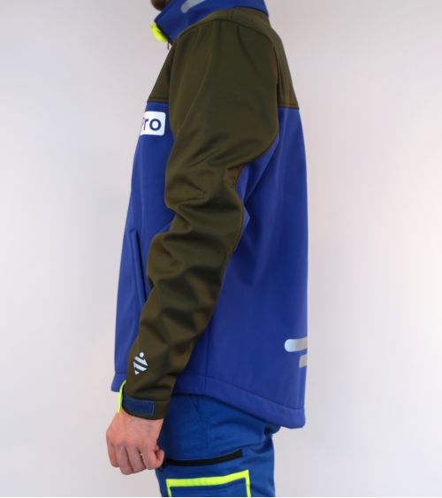 Softshell jacket with reflective prints